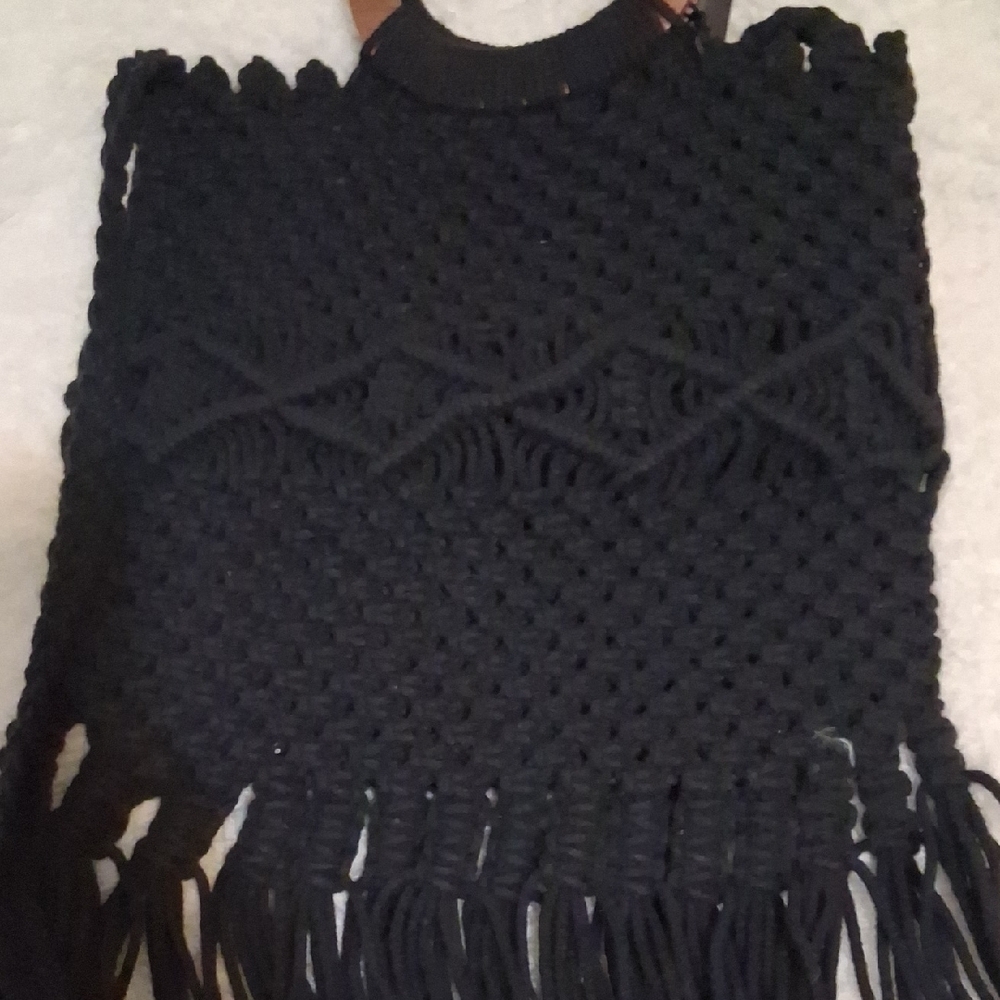 Danielle Nicole Black Knit Bag with Wooden Handles - Picture 2 of 6